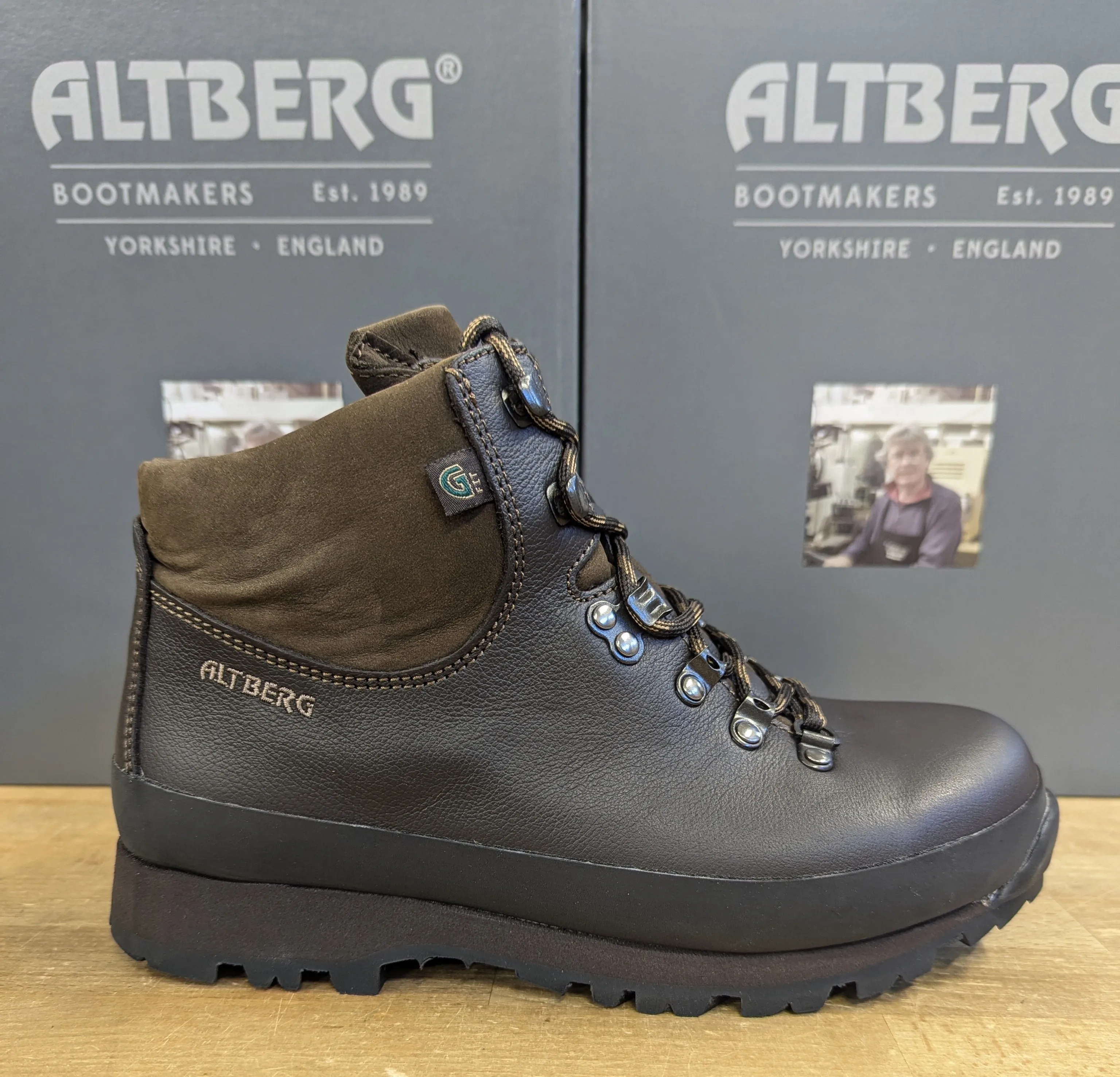 Altberg Keld Hiking Boot