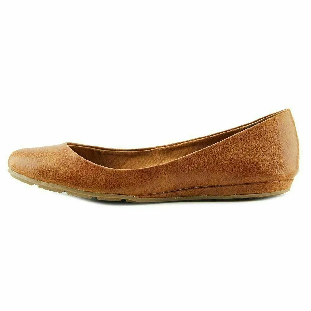 American Rag Women Ellie Closed Toe Ballet Flats Slip On Shoe Cognac Size US 5 M