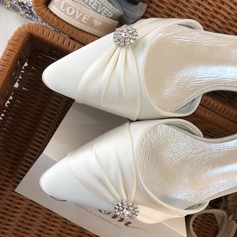 Beautiful Wedding Shoes For Bride Pointed Toe Ankle Strap Evening Party Flats Casual Daily Sandals Ivory