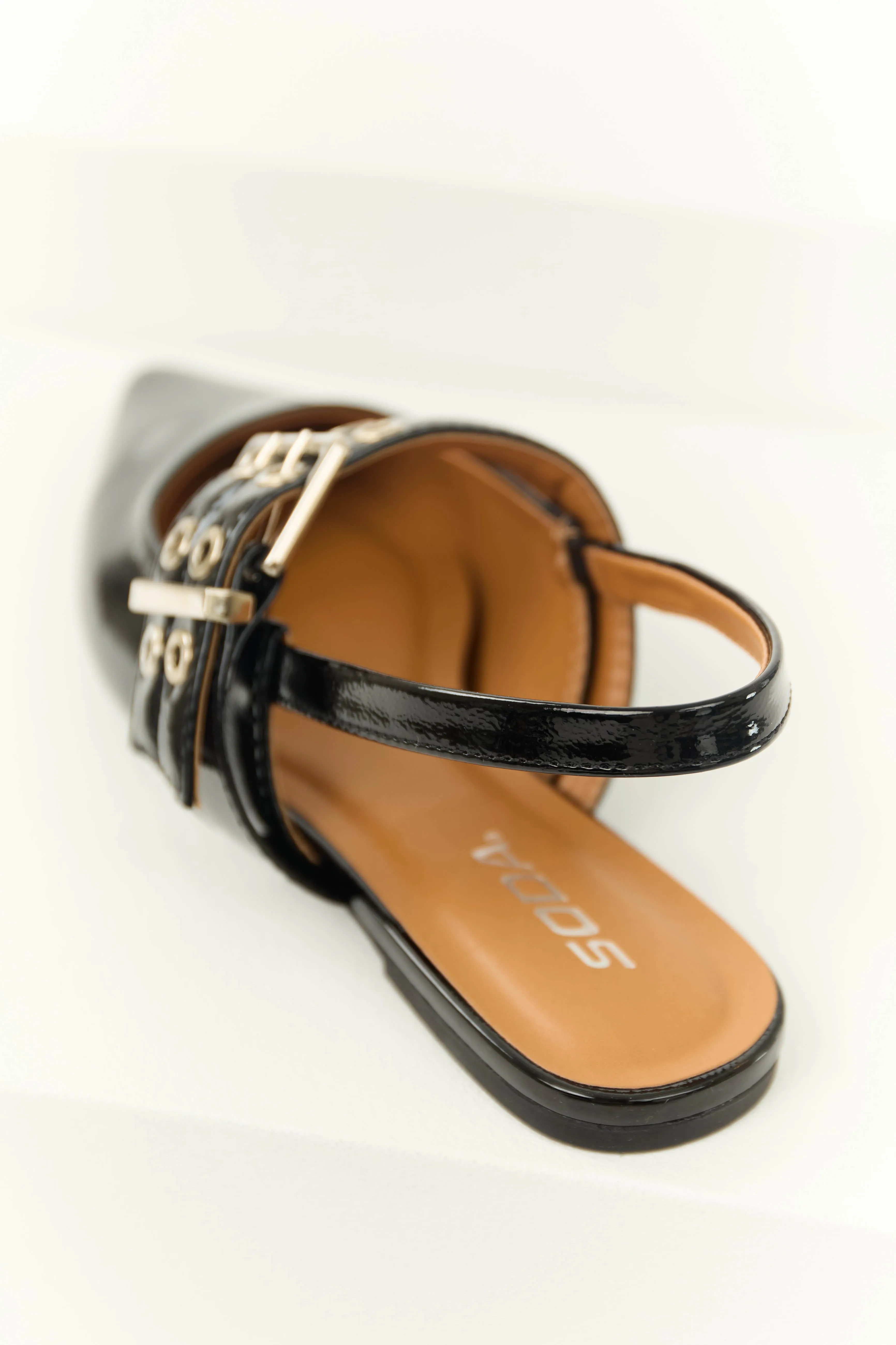 Black Pointed Toe Thick Buckle Strap Flats