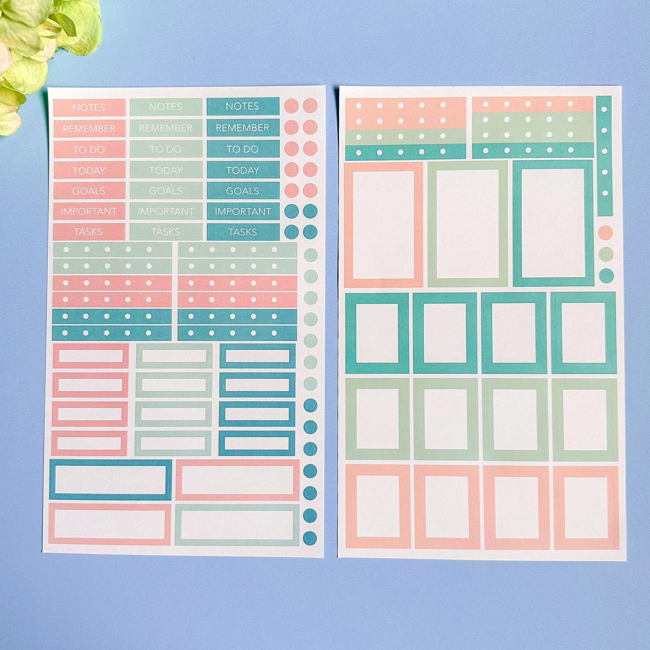 CHIC SPRING STICKER BOOK
