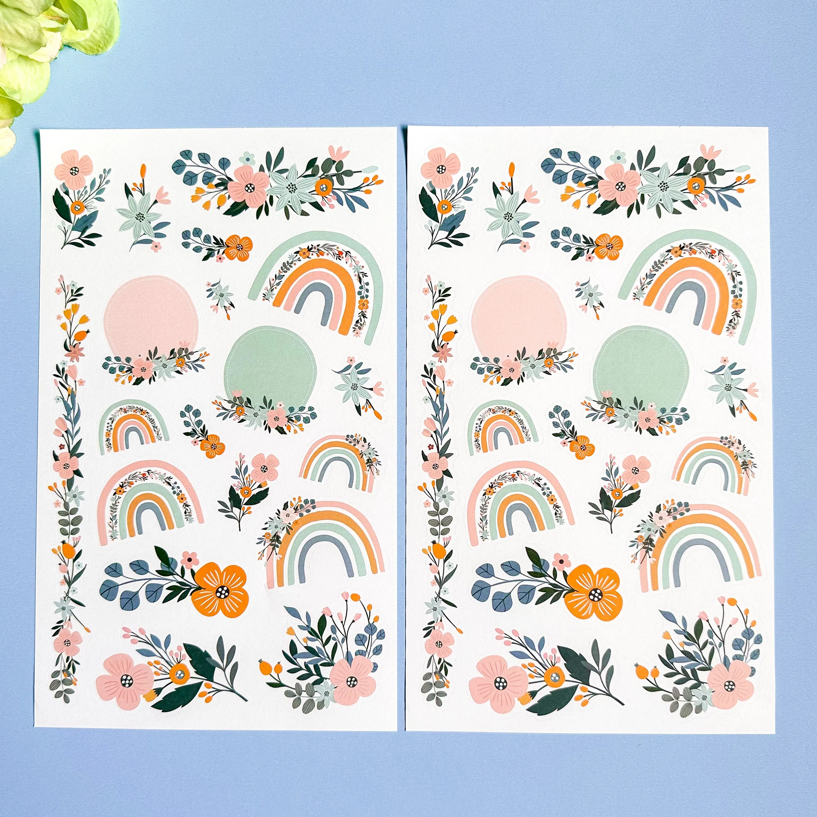 CHIC SPRING STICKER BOOK