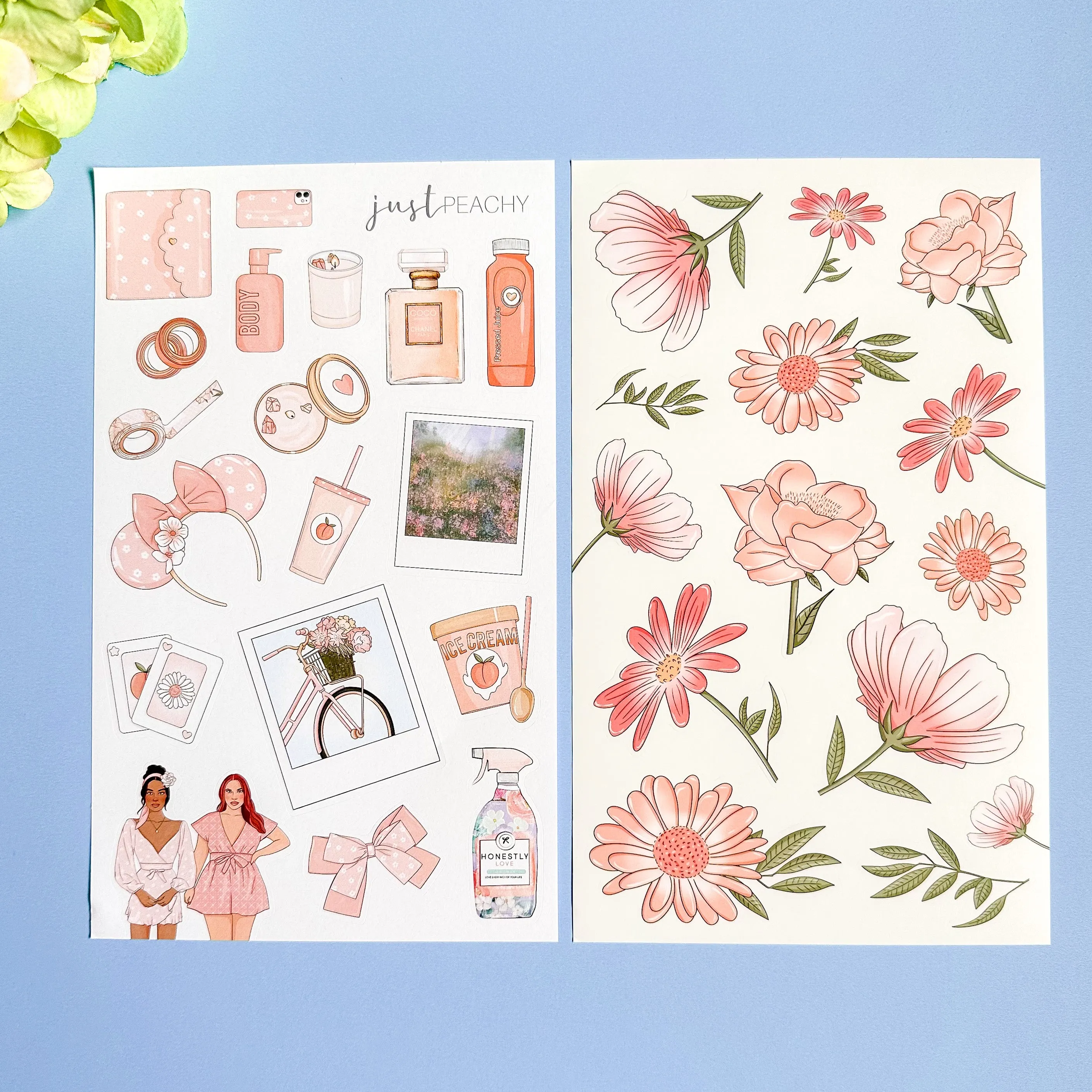 CHIC SPRING STICKER BOOK