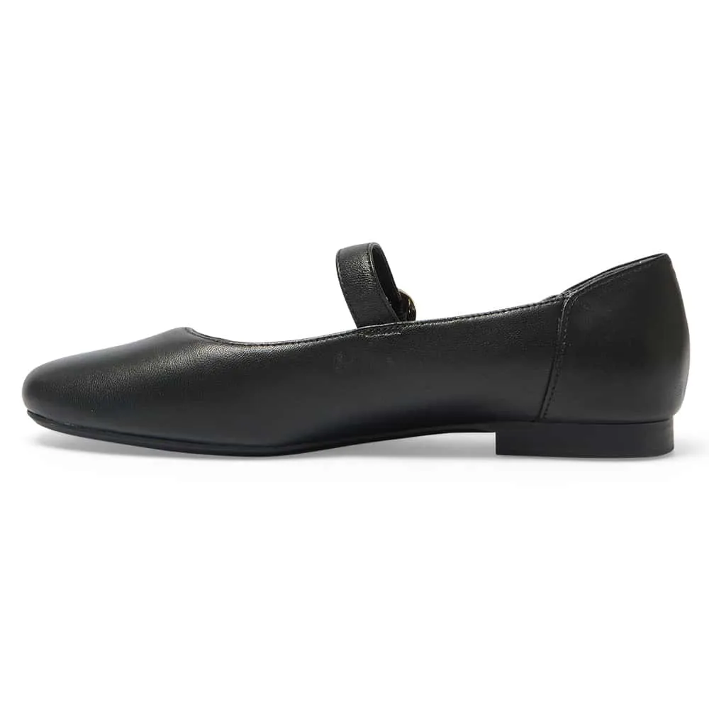 Colby Flat in Black Leather