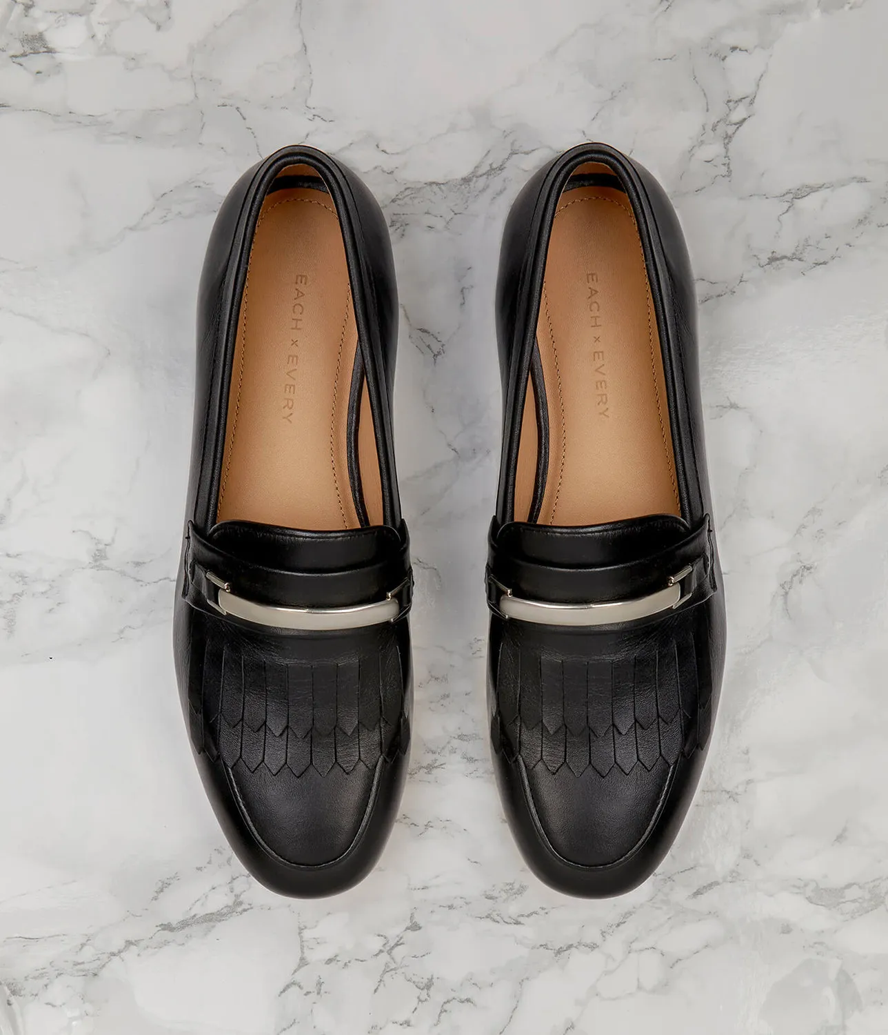 ELAN BLACK SOFT LEATHER