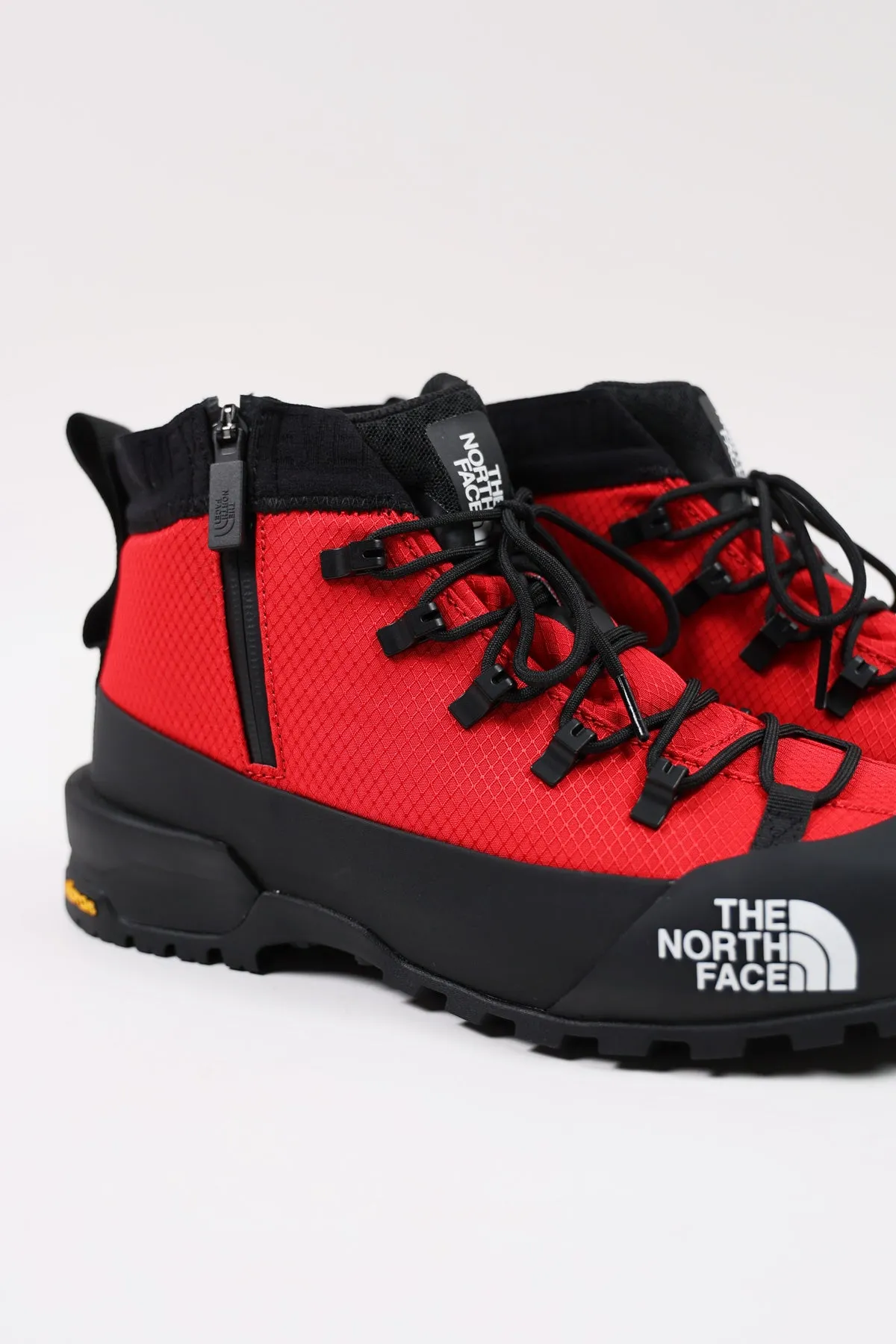 Glenclyffe Zip - Red/Black