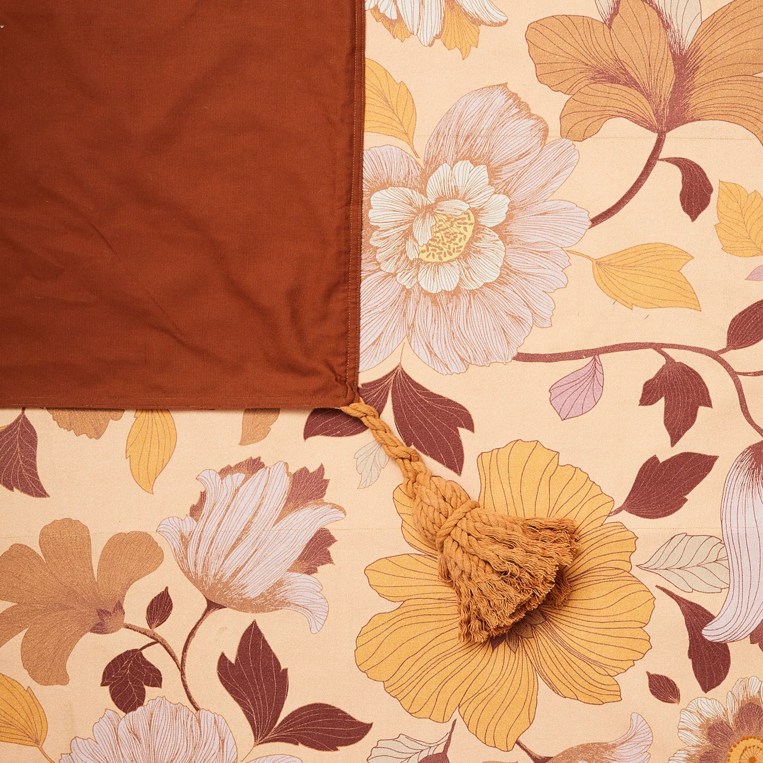 Grandé Fleur Picnic Blanket