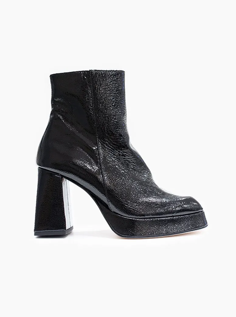 Hawke black crinkle patent