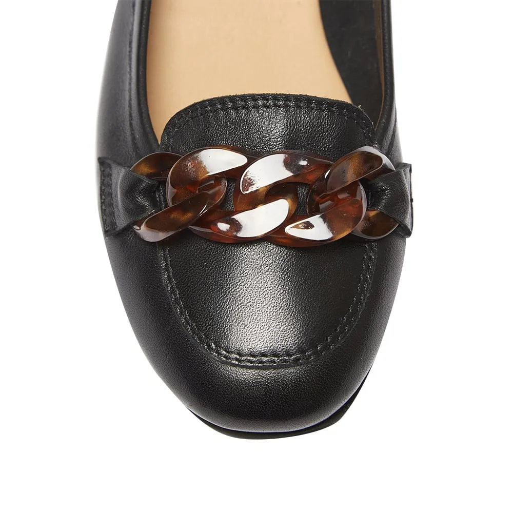 Magenta Flat in Black Leather