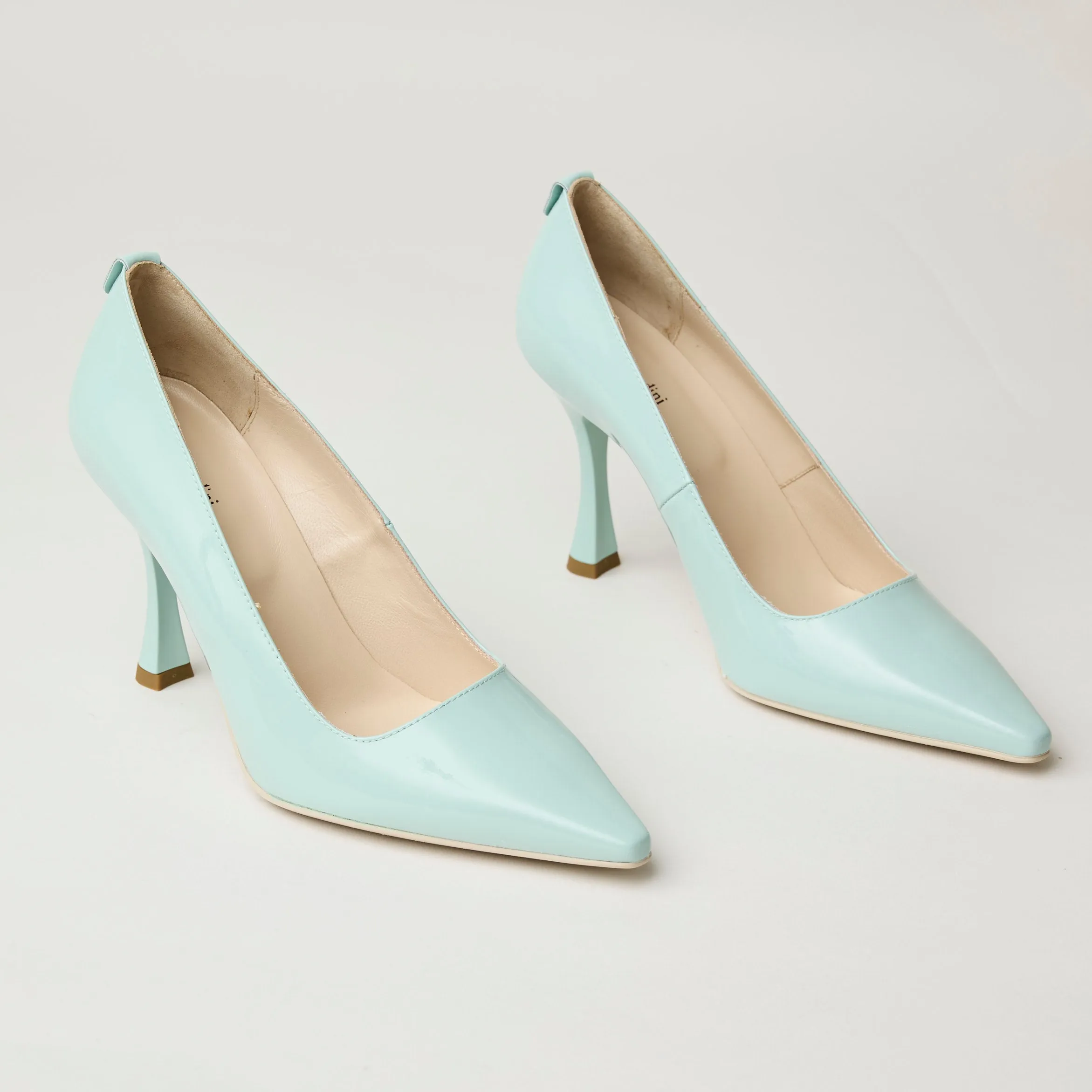 NeroGiardini Aqua Nude Patent Leather Court Shoes