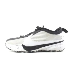 NIKE ZOOM FREAK 5