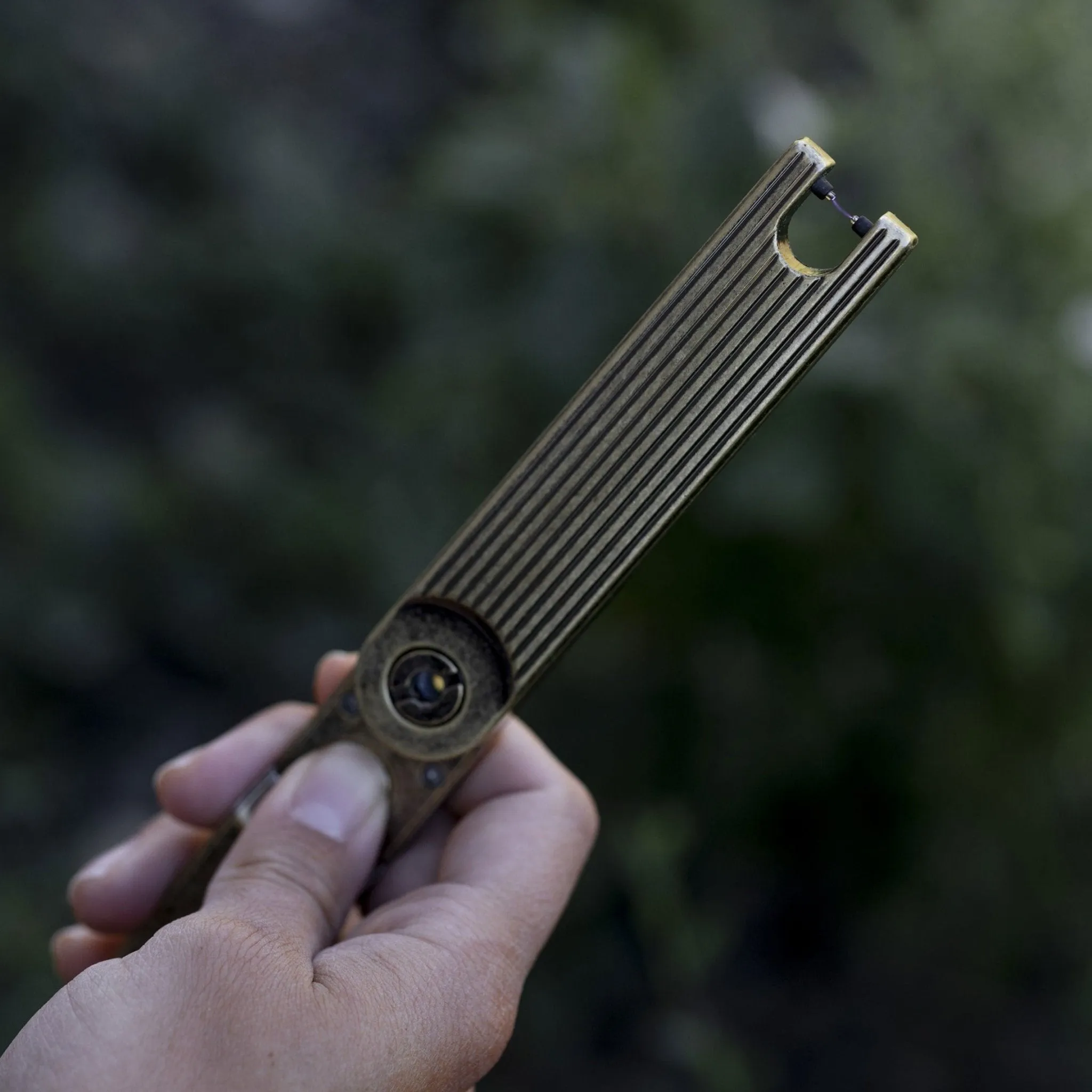 Pivot Arc Lighter - Brass