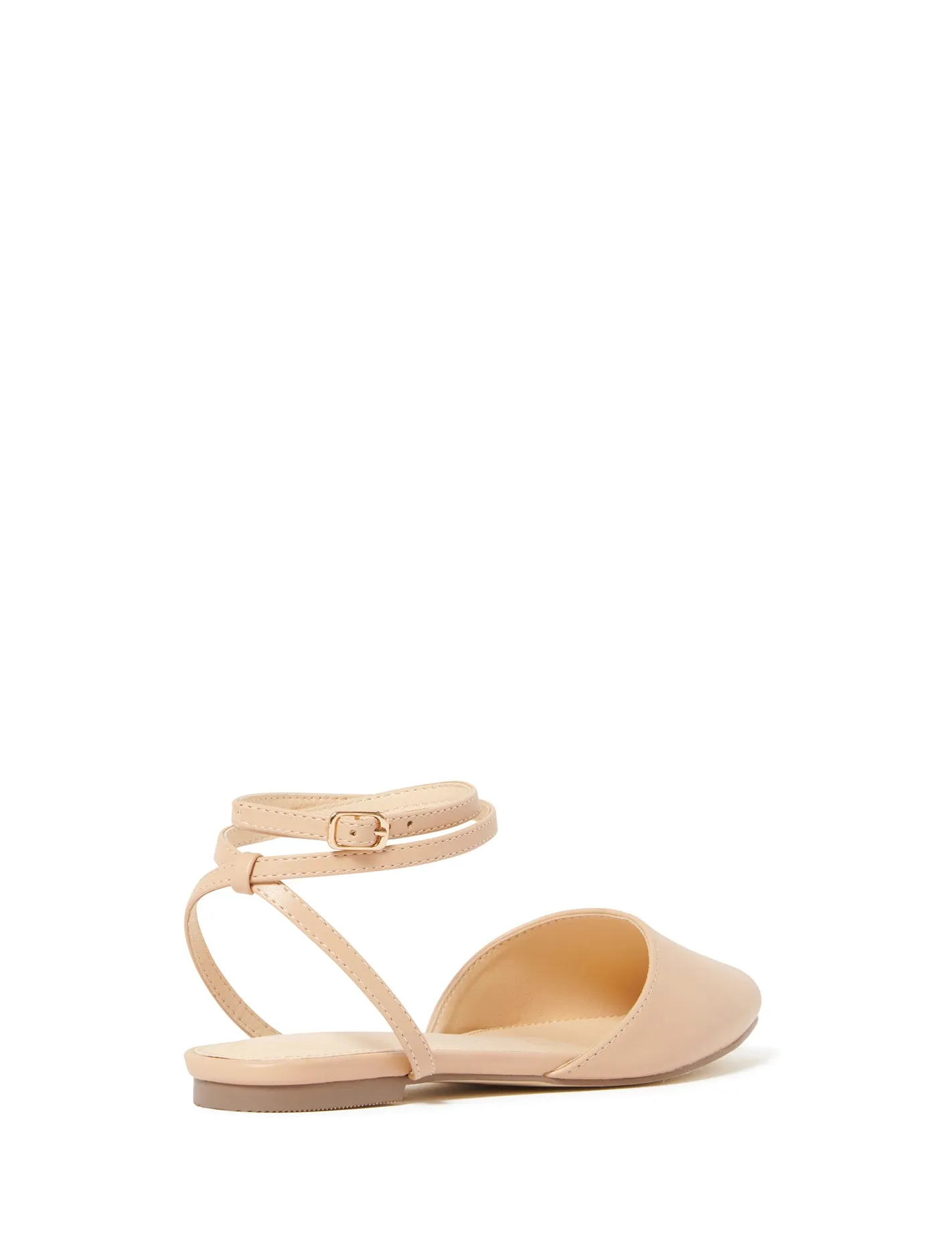 Rochelle Closed Toe Flat