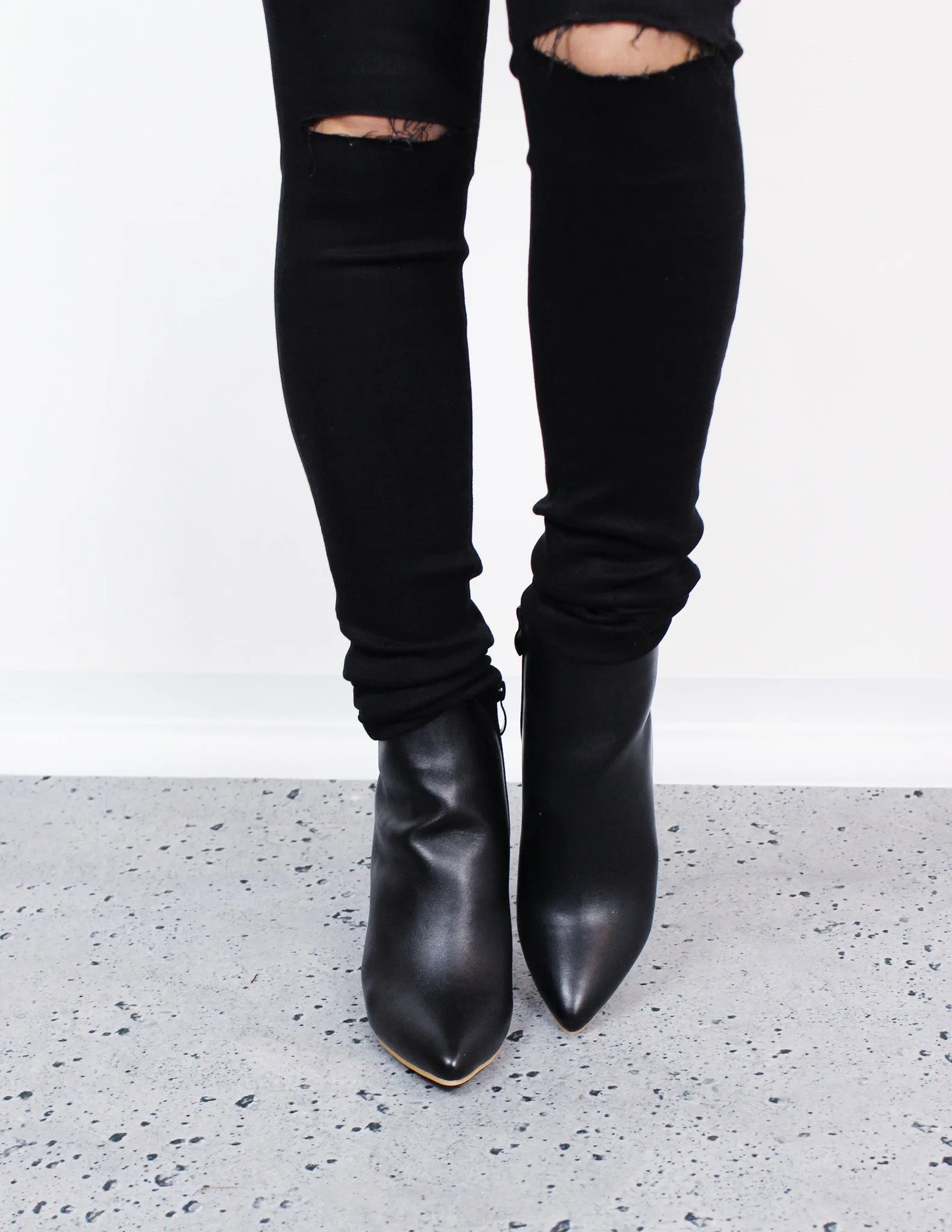 ROSCO ANKLE BOOTS