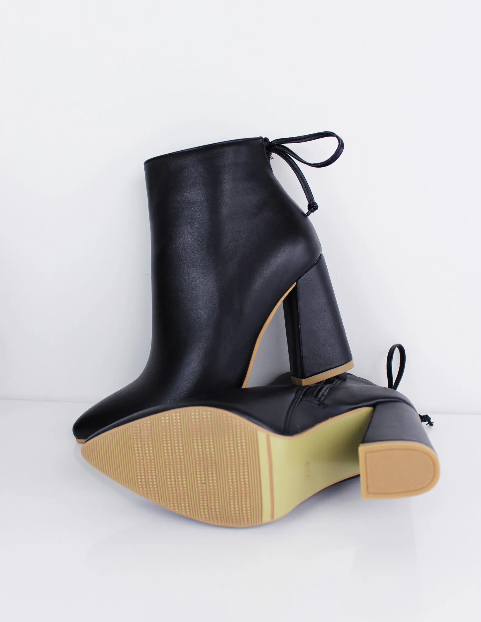 ROSCO ANKLE BOOTS