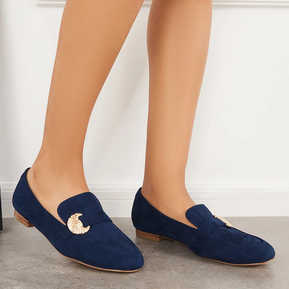 Sohiwoo Women Pointy Toe Penny Loafers Comfy Suede Office Flats Shoes