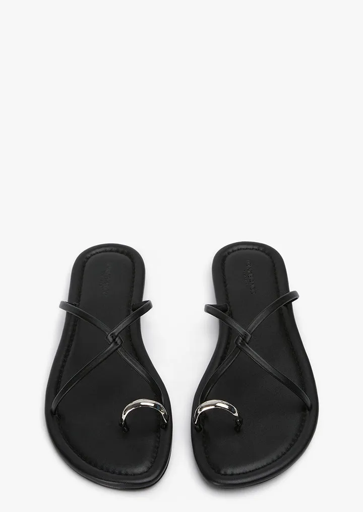 Twirl Black